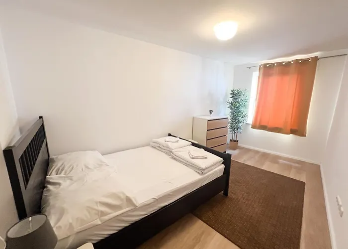 Zentrale In *